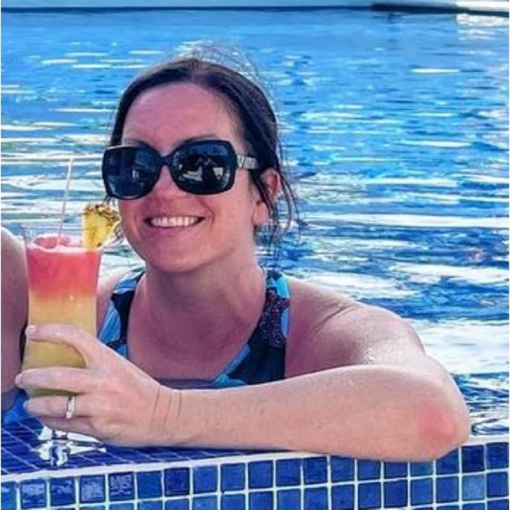 Meet your Posher, Andrea